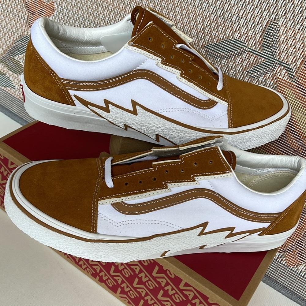 Vans WMNS Old Skool Bolt
Cathay Spice
VN0009Q5KFR sneakers - Picture 4 of 16